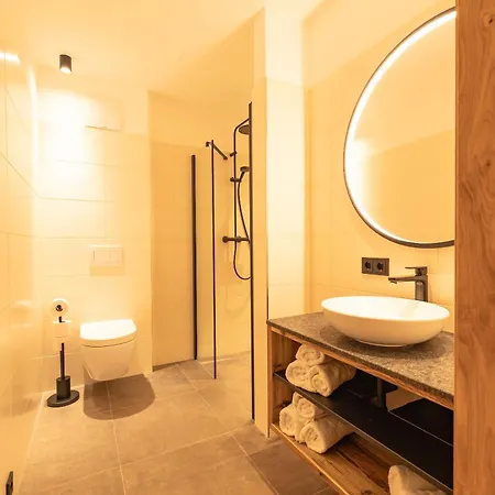 Dein Dahoam Boutique Grobming