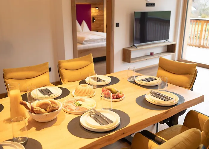 Dein Dahoam Boutique * Grobming